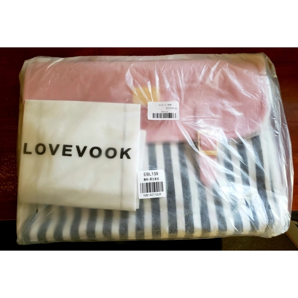 πHOST PICKπSlim-Pink, 15.6-Inch Laptop Bag - Picture 11 of 11